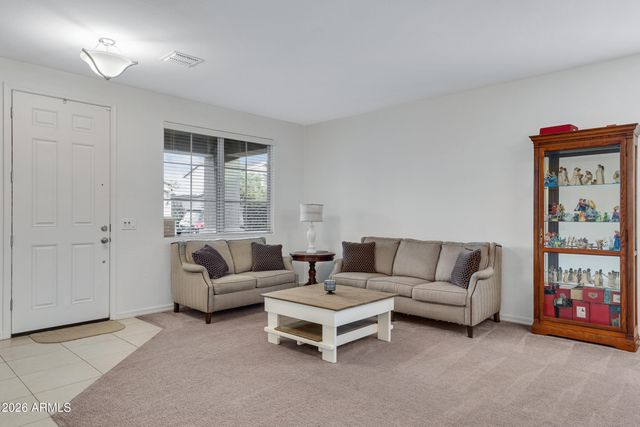 123 W WINTERBERRY Avenue, Queen Creek, AZ 85140