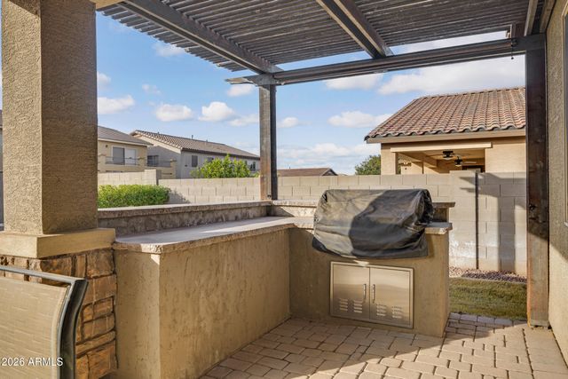 123 W WINTERBERRY Avenue, Queen Creek, AZ 85140