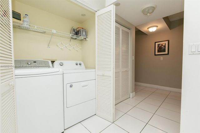 8855 Collins Ave 6F, Surfside, FL 33154