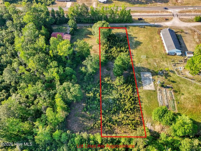 12 Parker Trail NE, Leland, NC 28451