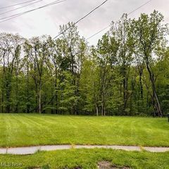 6569 Pau Pau Court, Bedford Heights, OH 44146