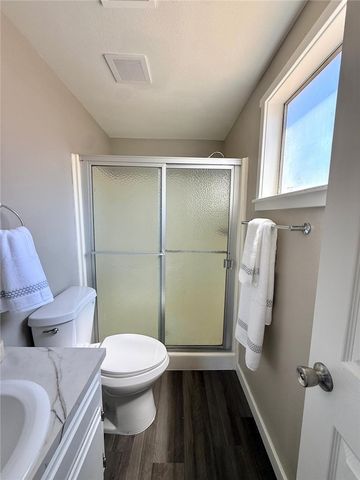 44251 E Raysack, Lancaster, CA 93535