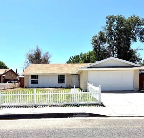 44251 E Raysack, Lancaster, CA 93535