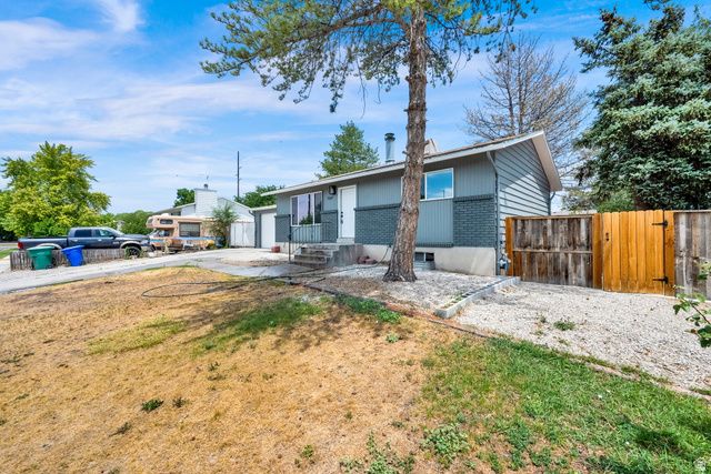 7647 S 2290 W, West Jordan, UT 84084