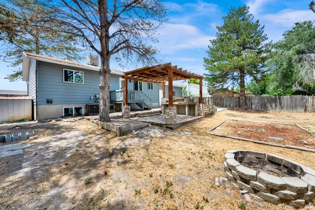 7647 S 2290 W, West Jordan, UT 84084
