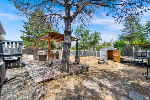 7647 S 2290 W, West Jordan, UT 84084