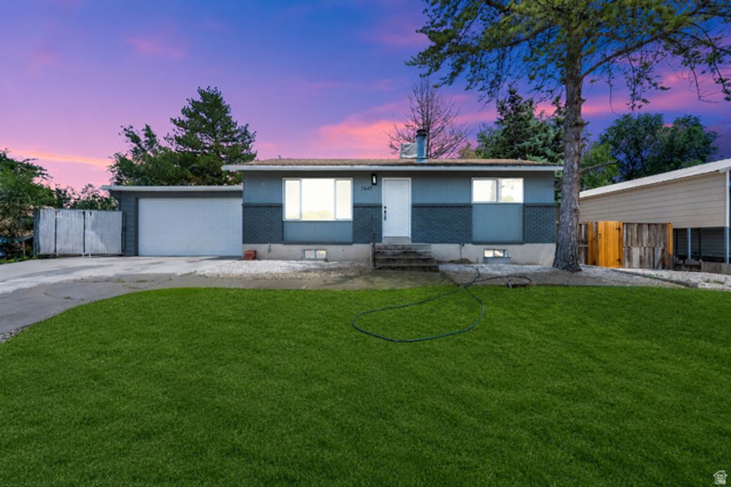 7647 S 2290 W, West Jordan, UT 84084