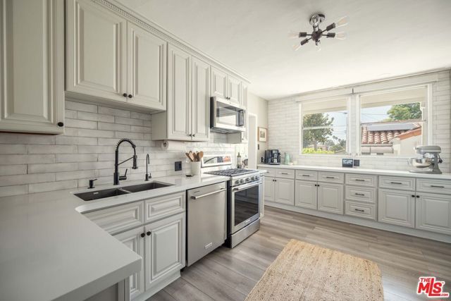 1917 Eden Avenue, Glendale, CA 91206