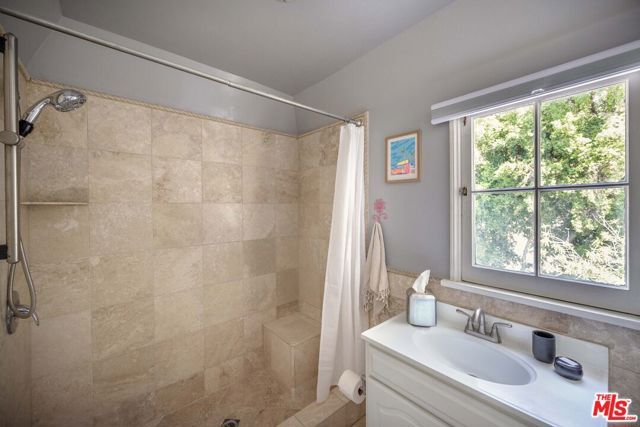1917 Eden Avenue, Glendale, CA 91206