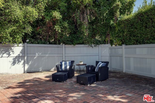 1917 Eden Avenue, Glendale, CA 91206