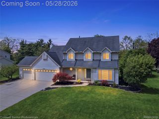 7210 Willow Oak Drive, West Bloomfield Charter Township, MI 48324