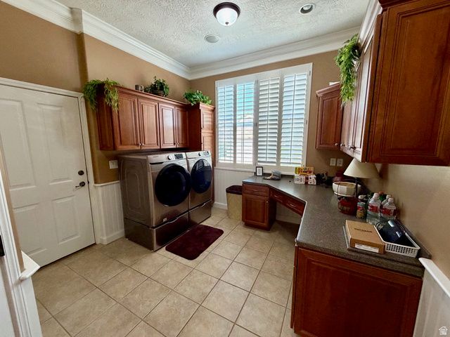 1467 W GREEN APPLE ST, South Jordan, UT 84095