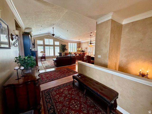 1467 W GREEN APPLE ST, South Jordan, UT 84095
