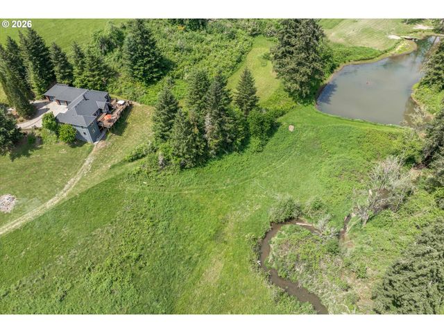 20530 S LELAND Rd, Oregon City, OR 97045