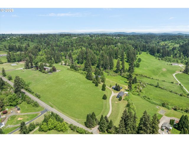 20530 S LELAND Rd, Oregon City, OR 97045