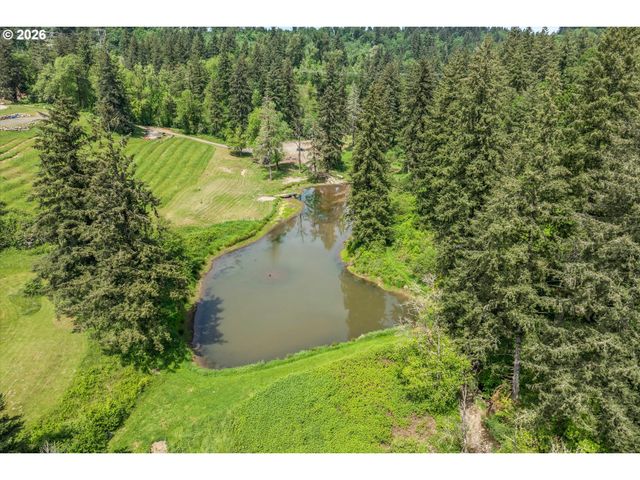 20530 S LELAND Rd, Oregon City, OR 97045