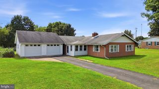 164 RICHARD ST, Martinsburg, WV 25404