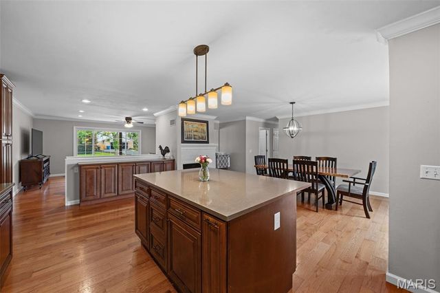 106 Bellechasse Drive, Chesterfield, MO 63017