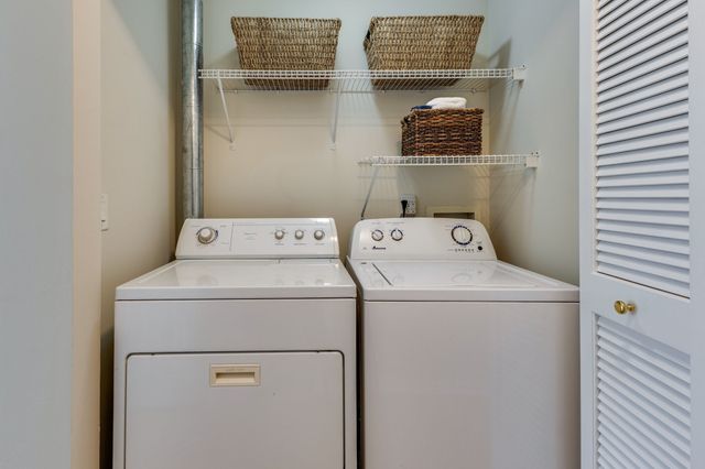 638 Saint Jules Ln, Nashville, TN 37211