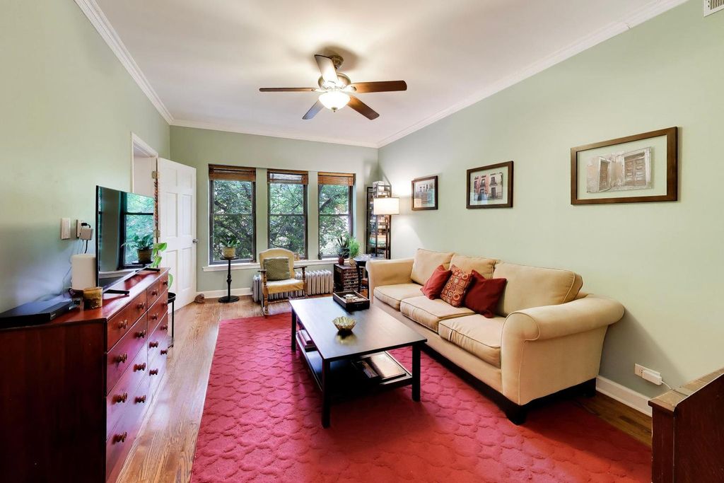 1520 W BELLE PLAINE Avenue 3, Chicago, IL 60613 — photo 2
