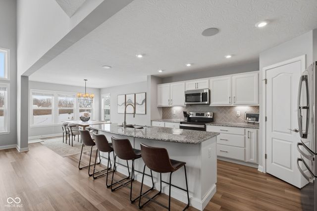 6680 Eagles Nest Lane, Mccordsville, IN 46055