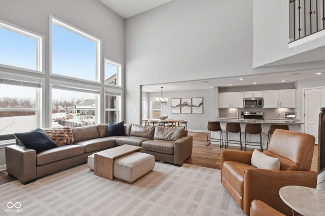 6680 Eagles Nest Lane, Mccordsville, IN 46055