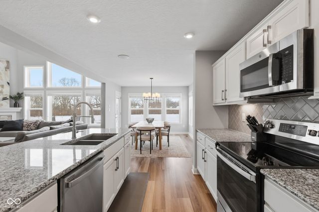 6680 Eagles Nest Lane, Mccordsville, IN 46055