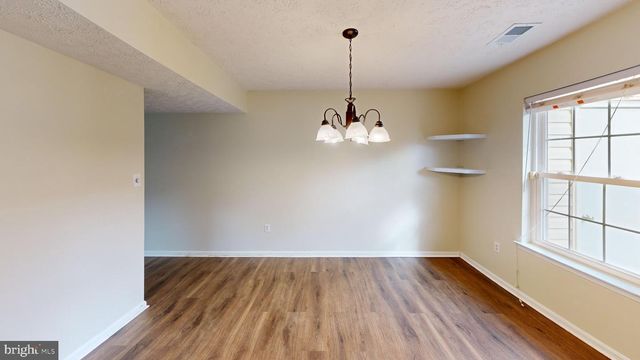 6095 TAPIR PL, Waldorf, MD 20603