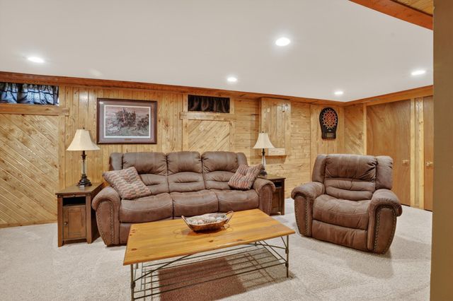 2046 Diffley Road, Eagan, MN 55122