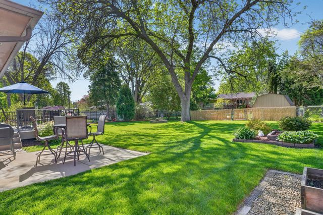 2046 Diffley Road, Eagan, MN 55122