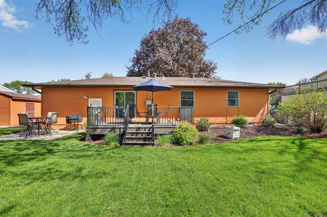 2046 Diffley Road, Eagan, MN 55122