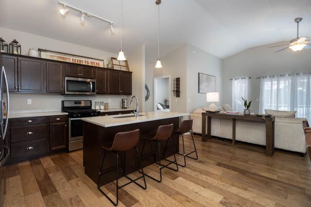 3550 Traemore Drive, Valparaiso, IN 46385