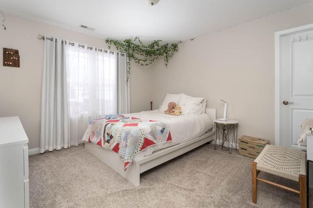 3550 Traemore Drive, Valparaiso, IN 46385