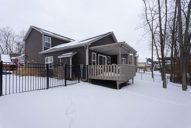 3550 Traemore Drive, Valparaiso, IN 46385