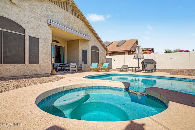 3913 W ESCUDA Drive, Glendale, AZ 85308