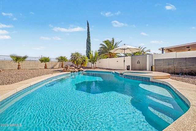 3913 W ESCUDA Drive, Glendale, AZ 85308