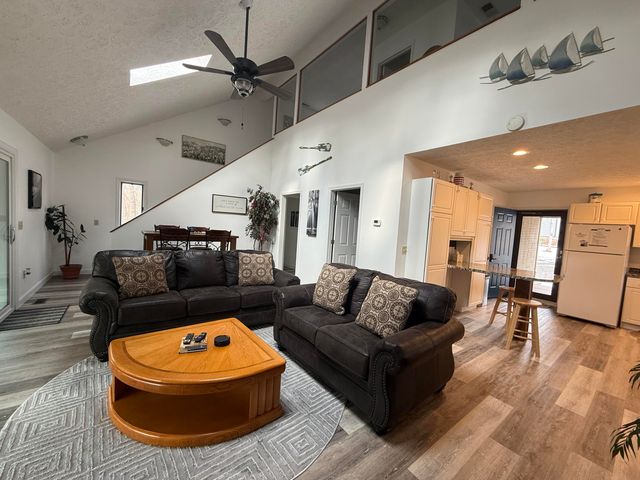 370 Wesley Circle, Jamestown, KY 42629