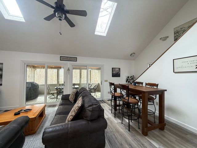 370 Wesley Circle, Jamestown, KY 42629