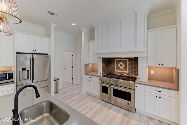 758 Turnberry Drive, Diamondhead, MS 39525