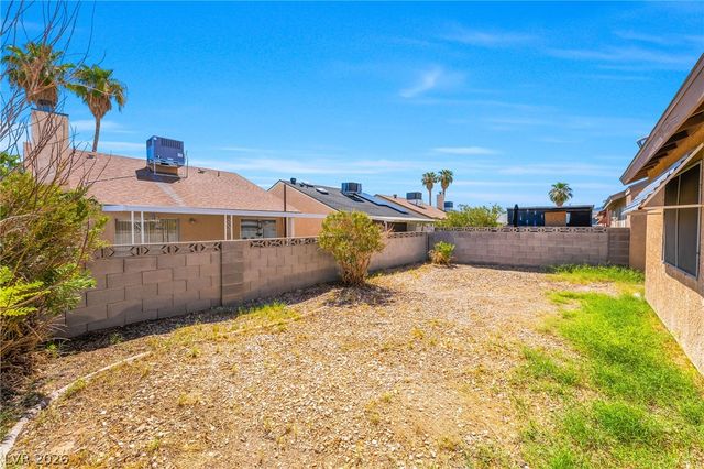 4656 BUMBLEBEE Circle, Las Vegas, NV 89122