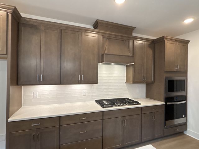 514 Scarlet Oak Rd, Lebanon, TN 37090