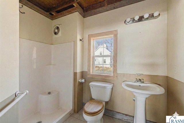 12141 Tripp Avenue, Dundee, MN 56131