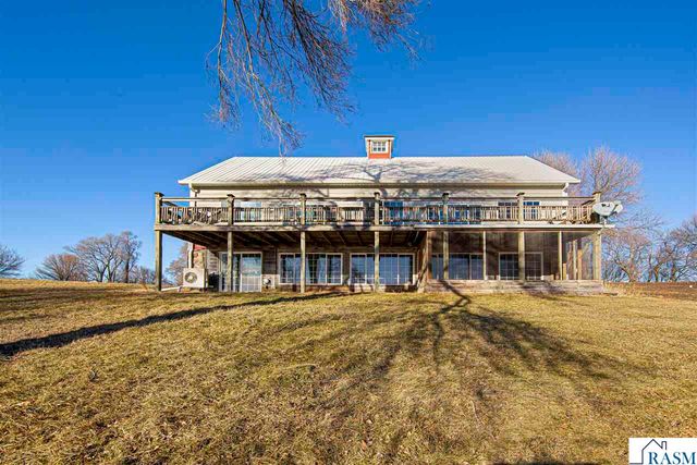 12141 Tripp Avenue, Dundee, MN 56131