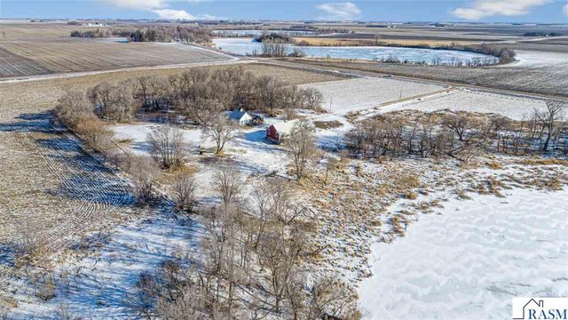 12141 Tripp Avenue, Dundee, MN 56131