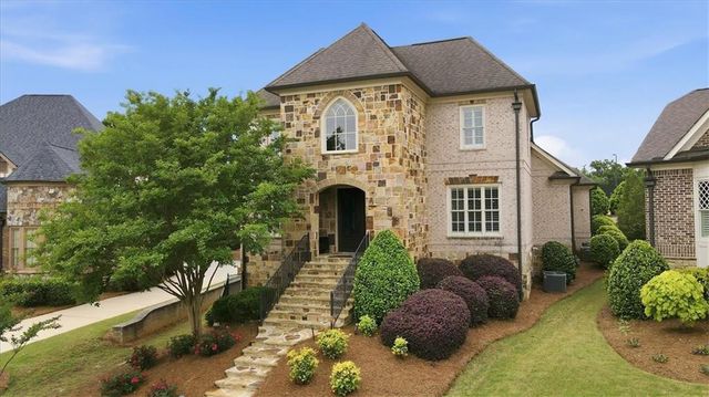 5869 Chickasaw Lane, Braselton, GA 30517