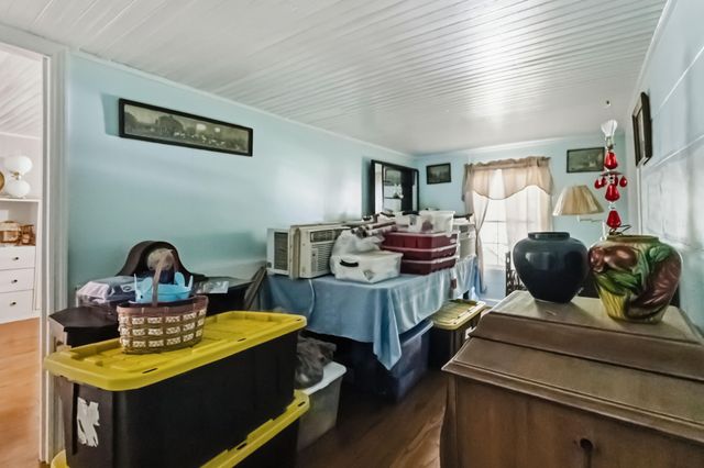 3808 Little Indian Creek Road, Woodbine, KY 40771