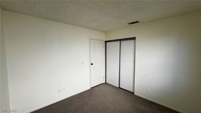 3025 Harborside Drive, Las Vegas, NV 89117