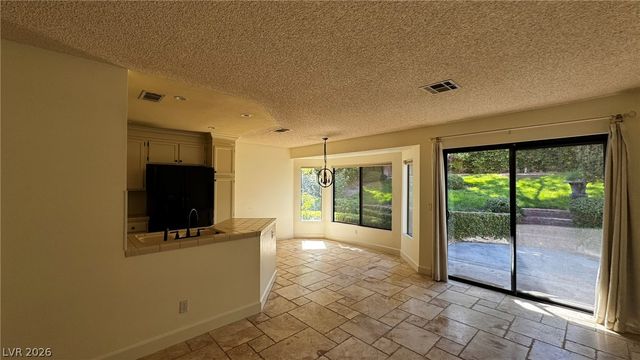 3025 Harborside Drive, Las Vegas, NV 89117