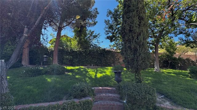 3025 Harborside Drive, Las Vegas, NV 89117
