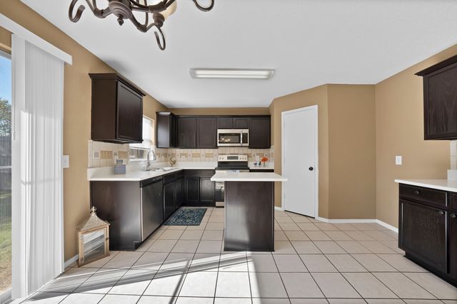 115 Walnut Drive, Seagoville, TX 75159